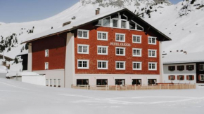 Bed & Breakfast Hotel Guggis